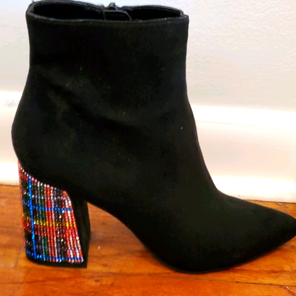 BETSEY JOHNSON shoes